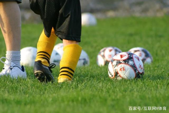 三镇外援绍尔妻子晒清晨健身照：假期？是的，但并不完全在休假